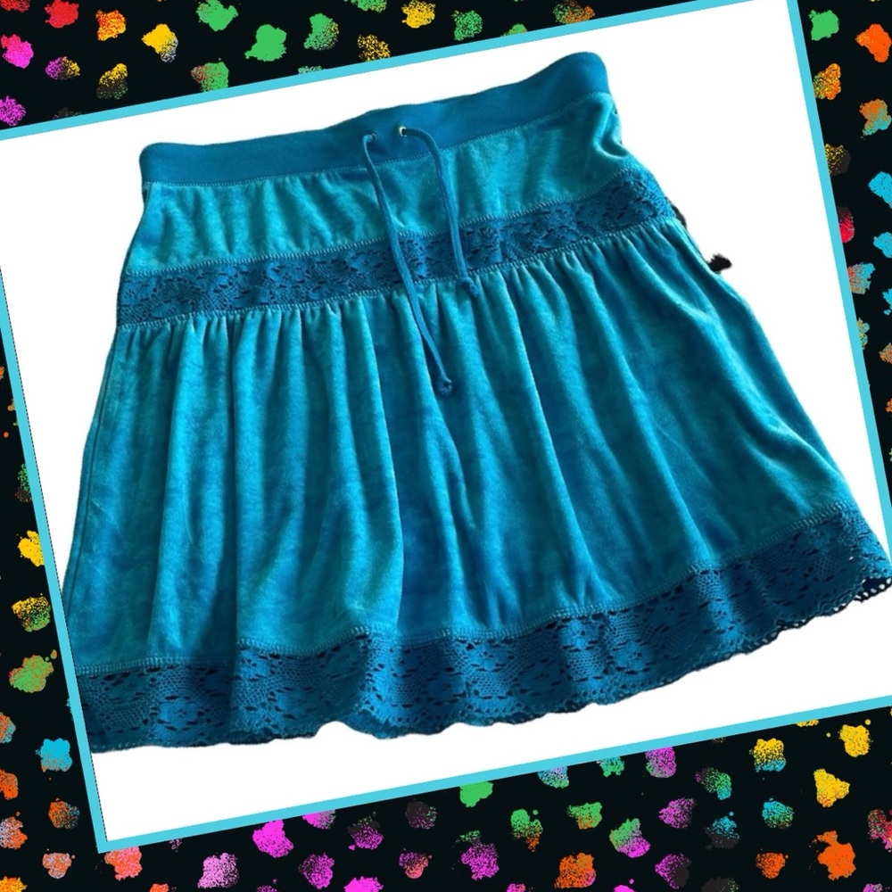 BCBGMAXAZRIA Skirt